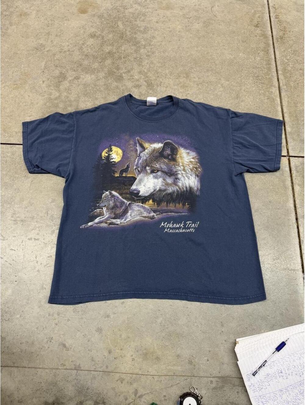 vintage mohawk trail massachusetts wolf nature destination animal shirt size xl